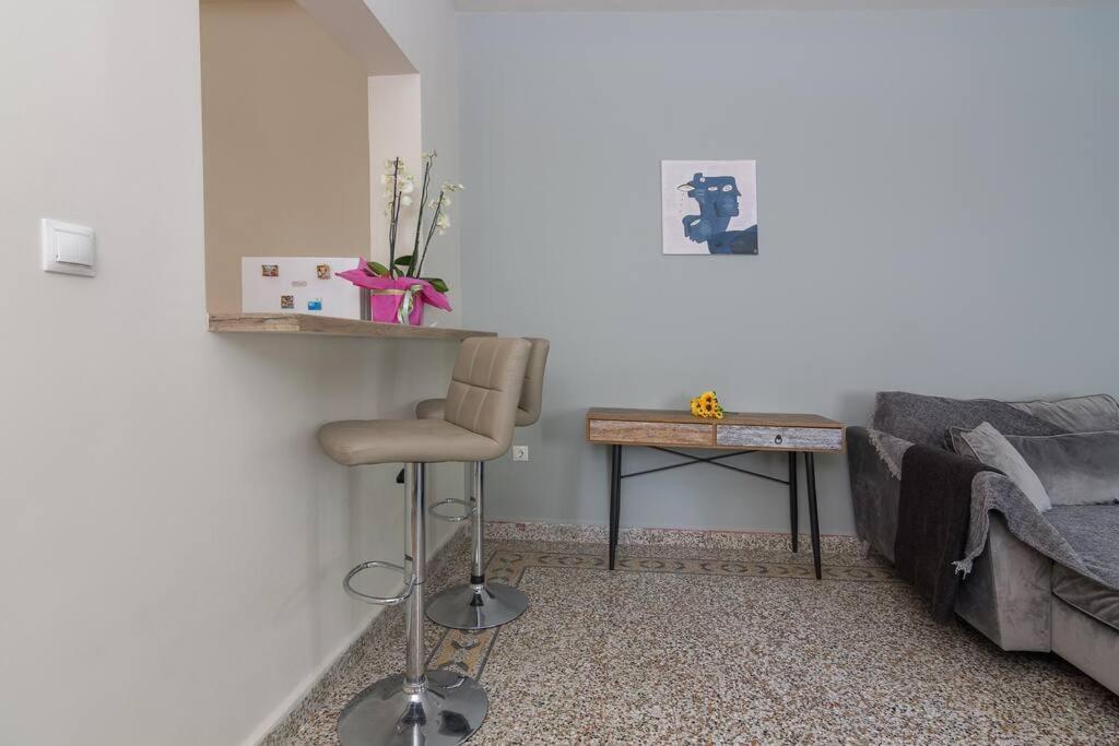 Apartamento Renovated Panorama Loft: Athens Terrace Gem Exterior foto